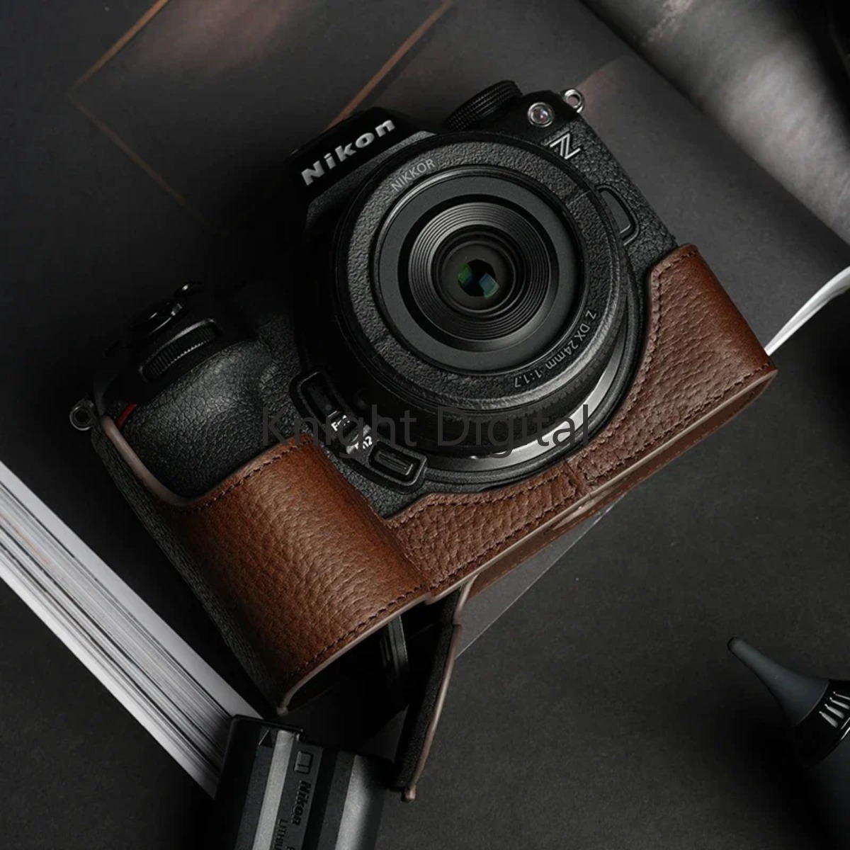 Nikon Camera Z6 Iii - Demi-étui en cuir véritable fait à